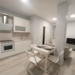 Cómodo En El Centro De Bermeo. Apartamento